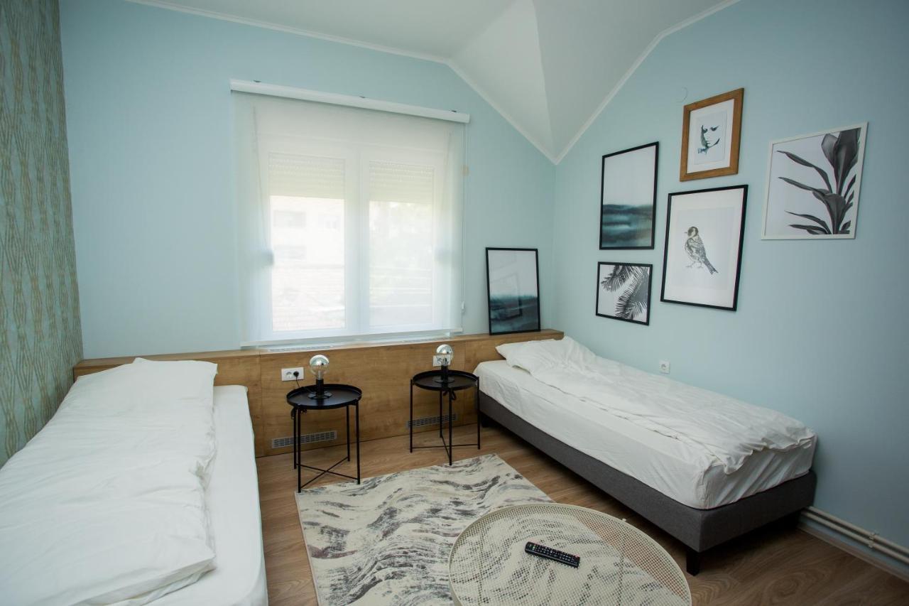 Apartman Zeka Paragvajac Apartment Суботица Екстериор снимка