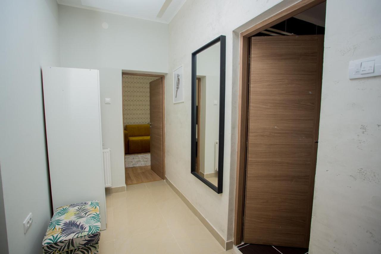 Apartman Zeka Paragvajac Apartment Суботица Екстериор снимка