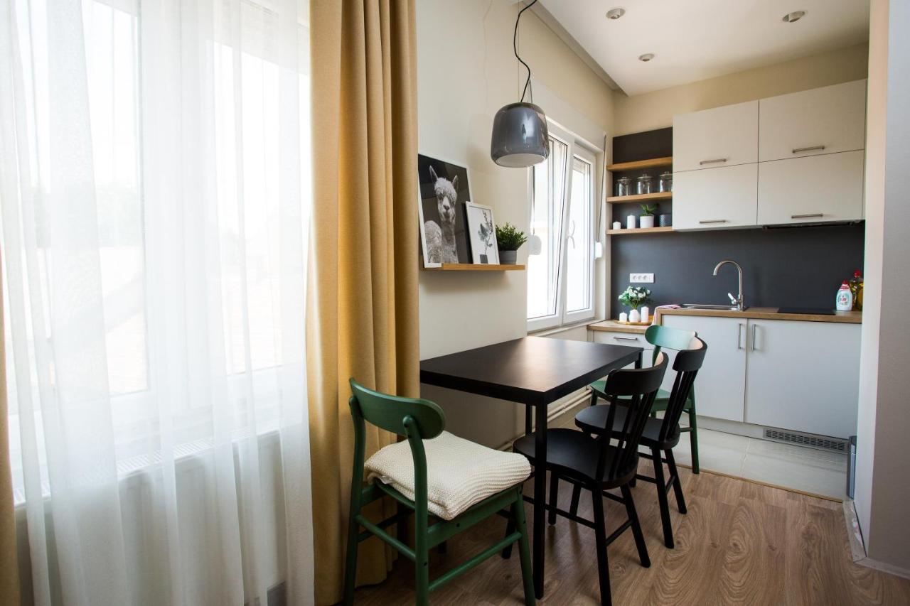 Apartman Zeka Paragvajac Apartment Суботица Екстериор снимка